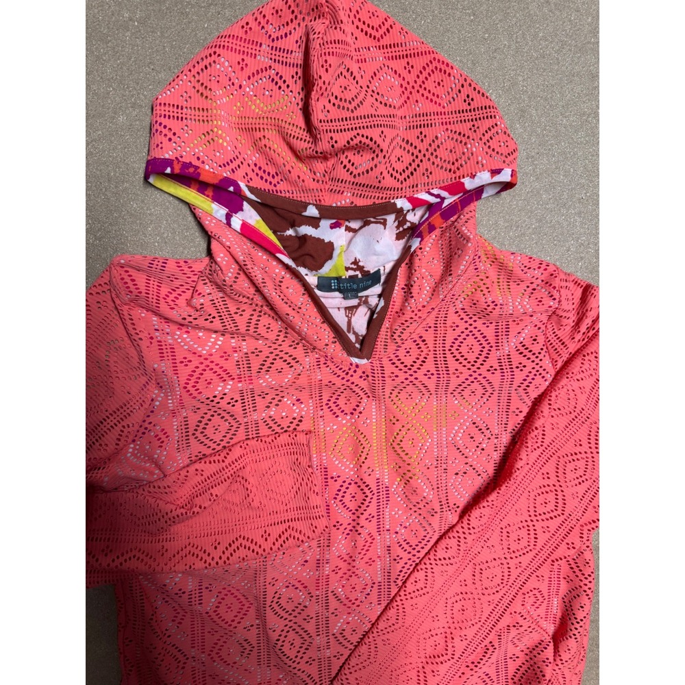 Title Nine Coral Crochet Hooded Cover Up Tunic Swim Beach size L $89‎